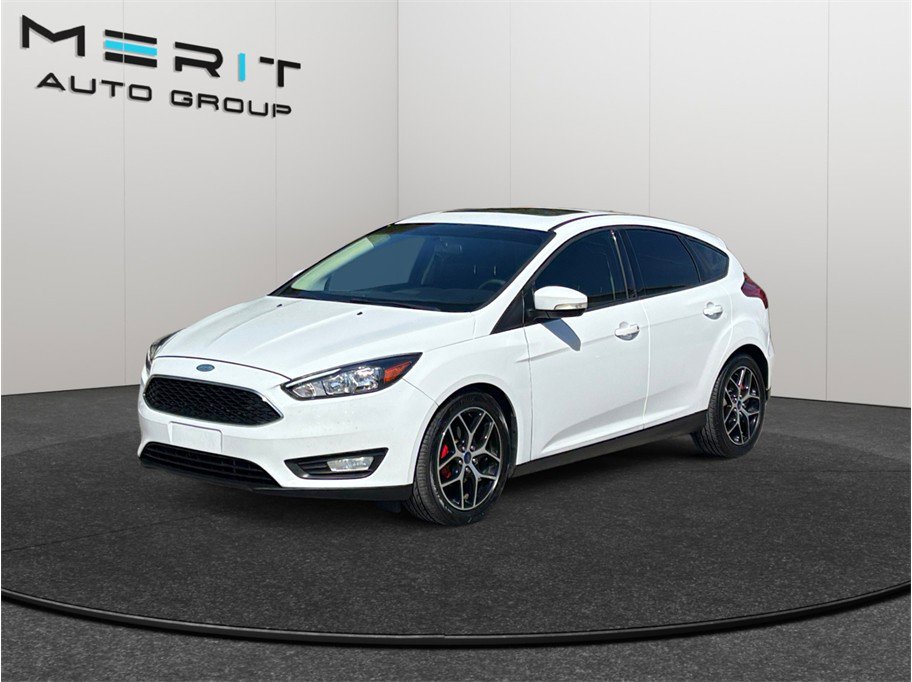 Used 2017 Ford Focus SEL image 4