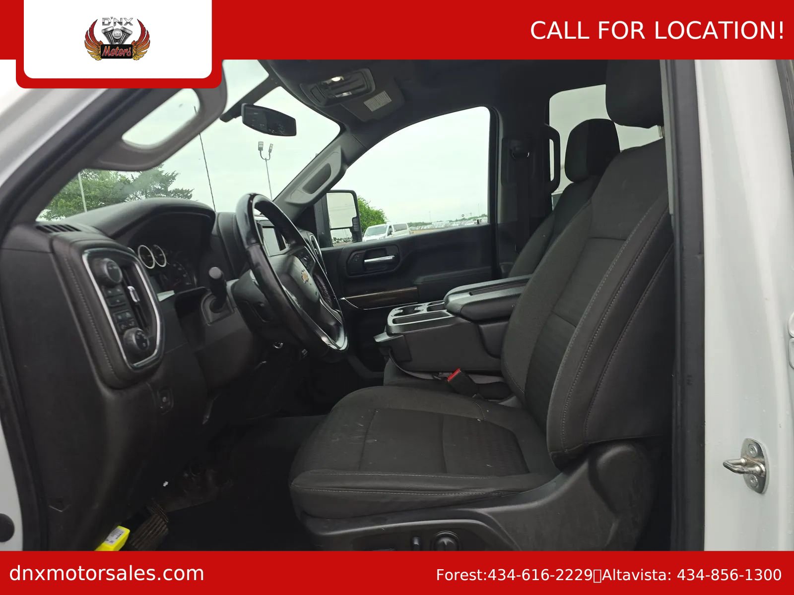 Used 2023 Chevrolet Silverado 2500 LT w/ Convenience Package AWD/4WD image 11