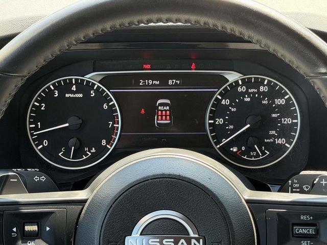 Used 2025 Nissan Pathfinder SV FWD image 26