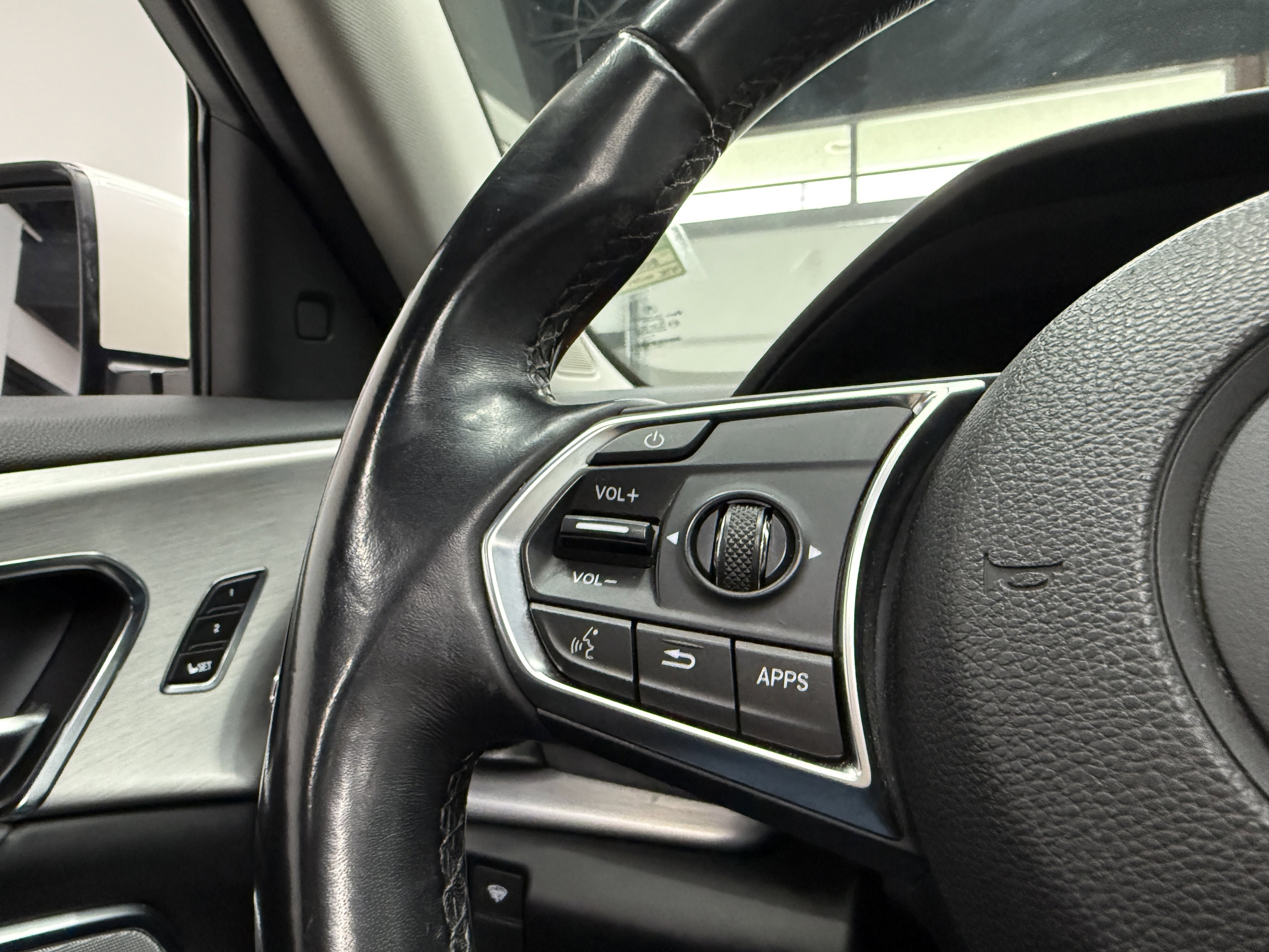 Used 2021 Acura RDX AWD w/ Technology Package image 16