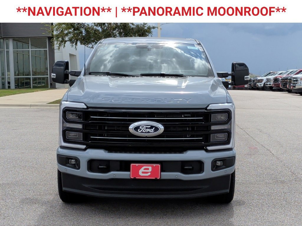 New 2027 Ford F250 Platinum w/ FX4 Off-Road Package AWD/4WD image 2