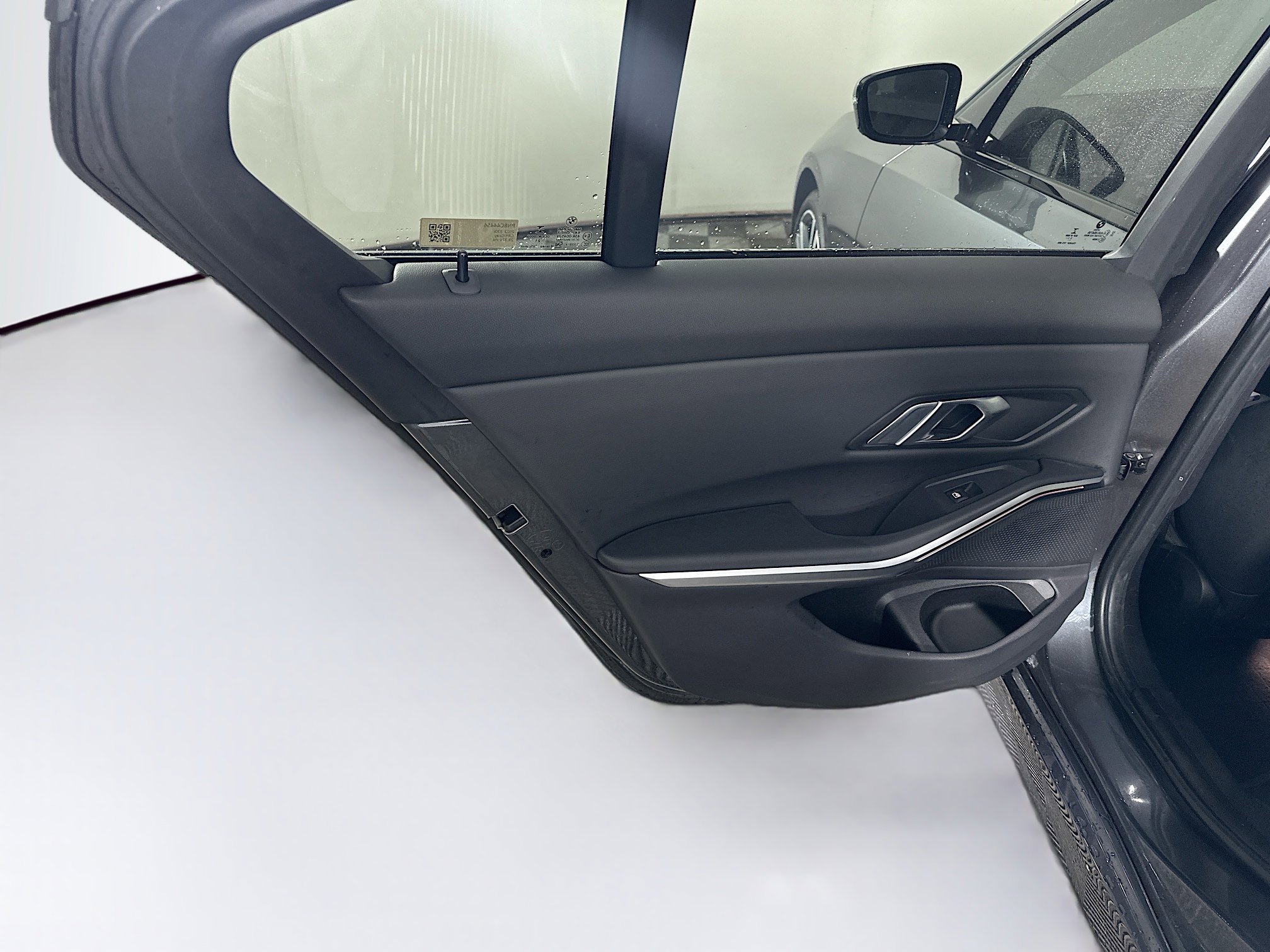 Used 2022 BMW 330i xDrive Sedan w/ Driving Assistance Package image 28