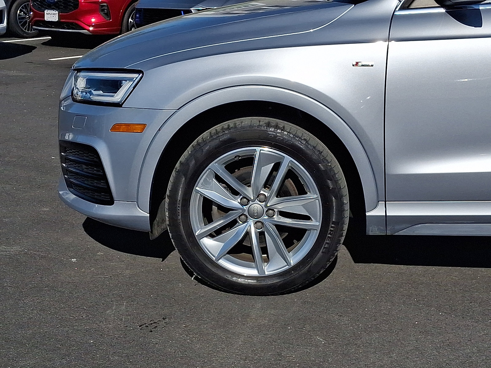 Used 2018 Audi Q3 2.0T Premium Plus w/ Premium Plus Package AWD/4WD image 9