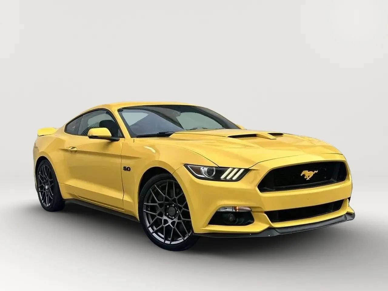 Used 2015 Ford Mustang GT Premium w/ GT Performance Package RWD image 3