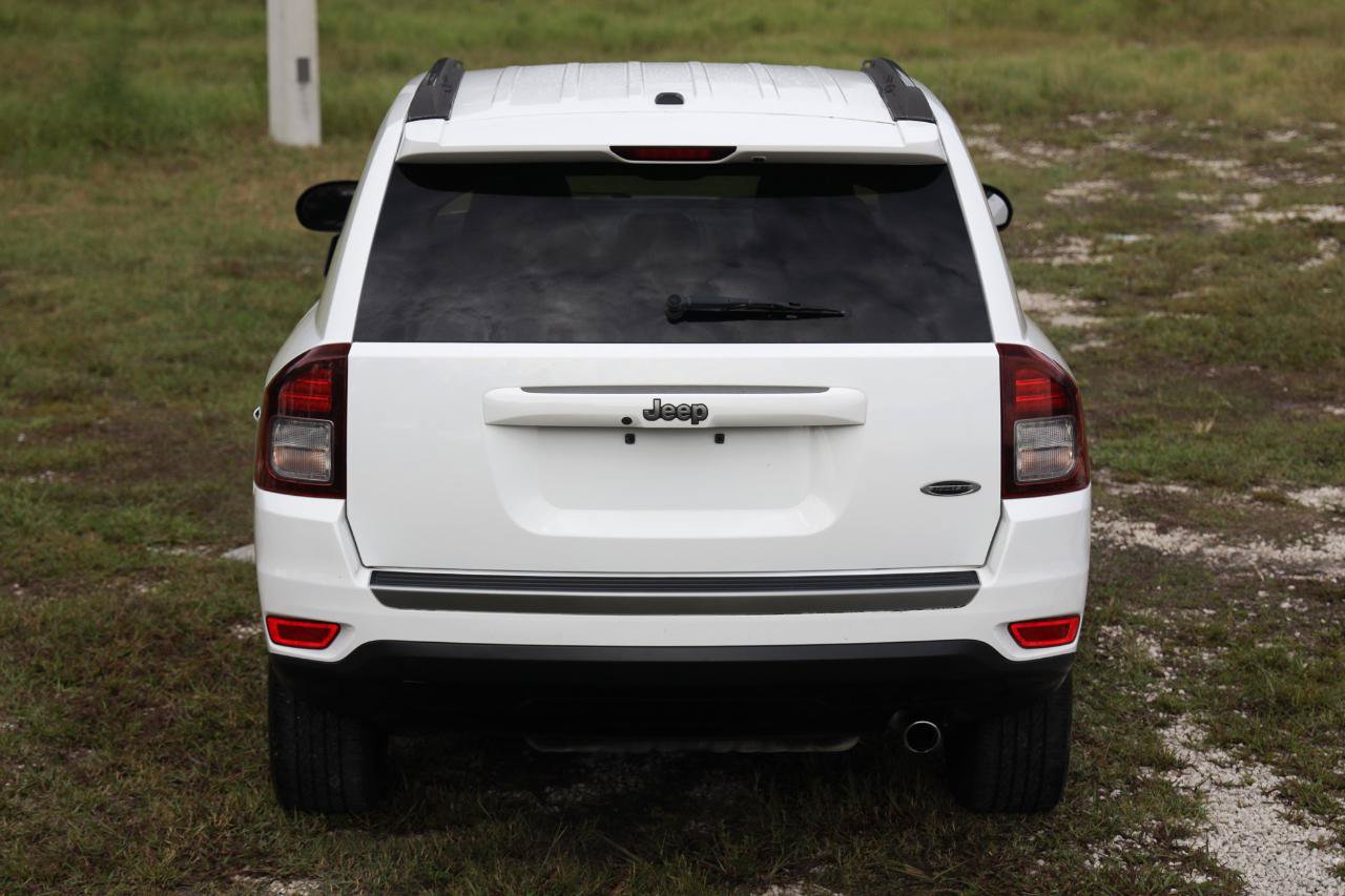 Used 2016 Jeep Compass Sport w/ Power Value Group FWD image 9