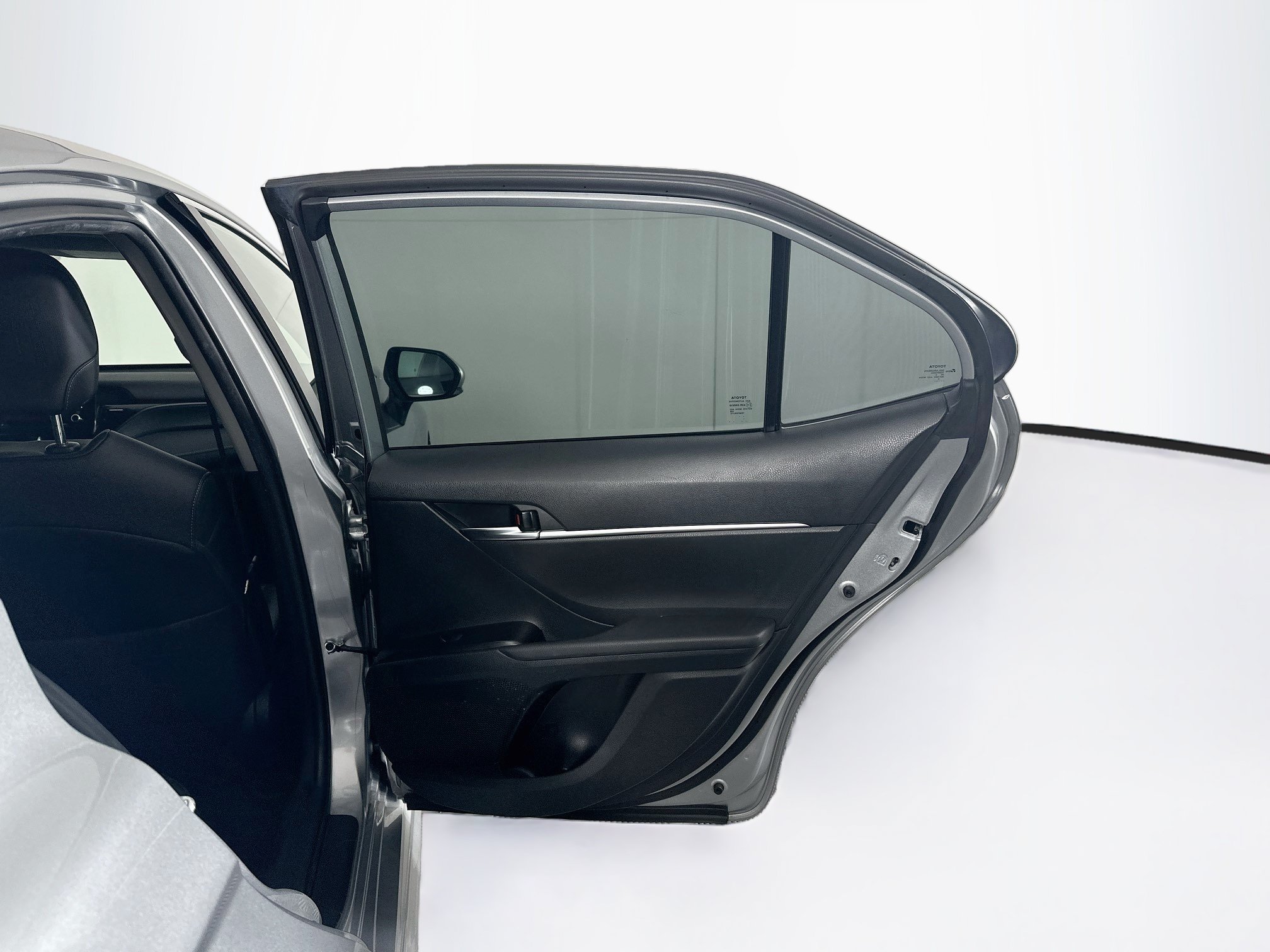 Used 2023 Toyota Camry SE FWD image 28
