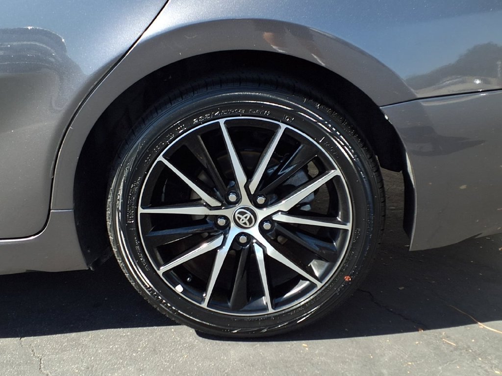 Certified 2024 Toyota Camry SE FWD image 6