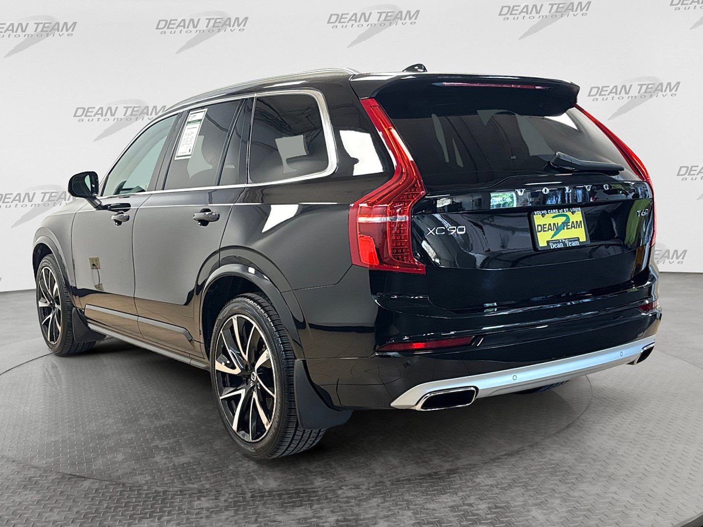 Used 2020 Volvo XC90 T6 Momentum AWD/4WD image 6