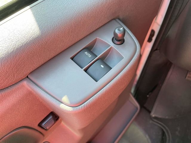 Certified 2025 Chevrolet Express 3500 LT w/ LT Preferred Equipment Group image 22