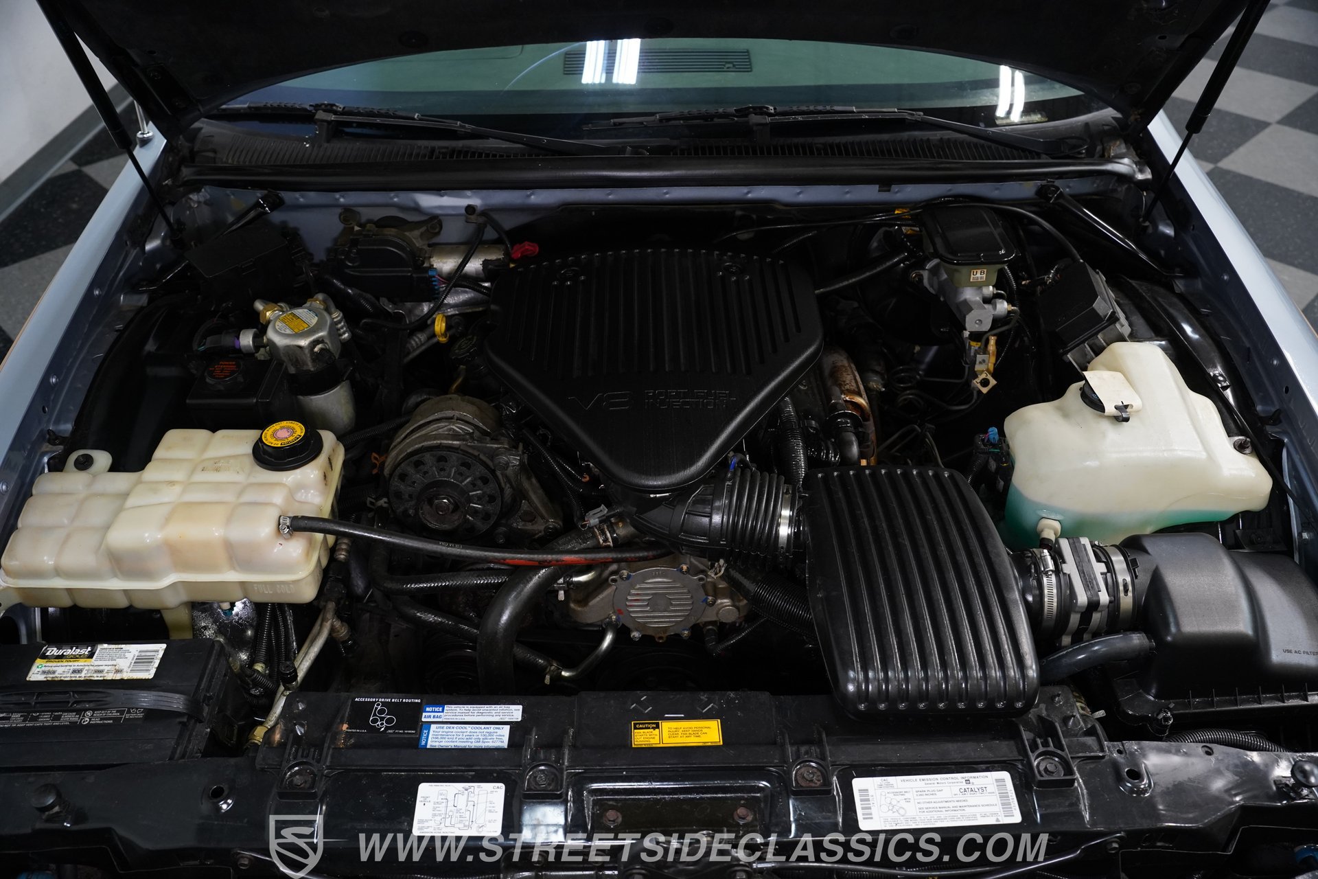 Used 1996 Buick Roadmaster Estate RWD image 32