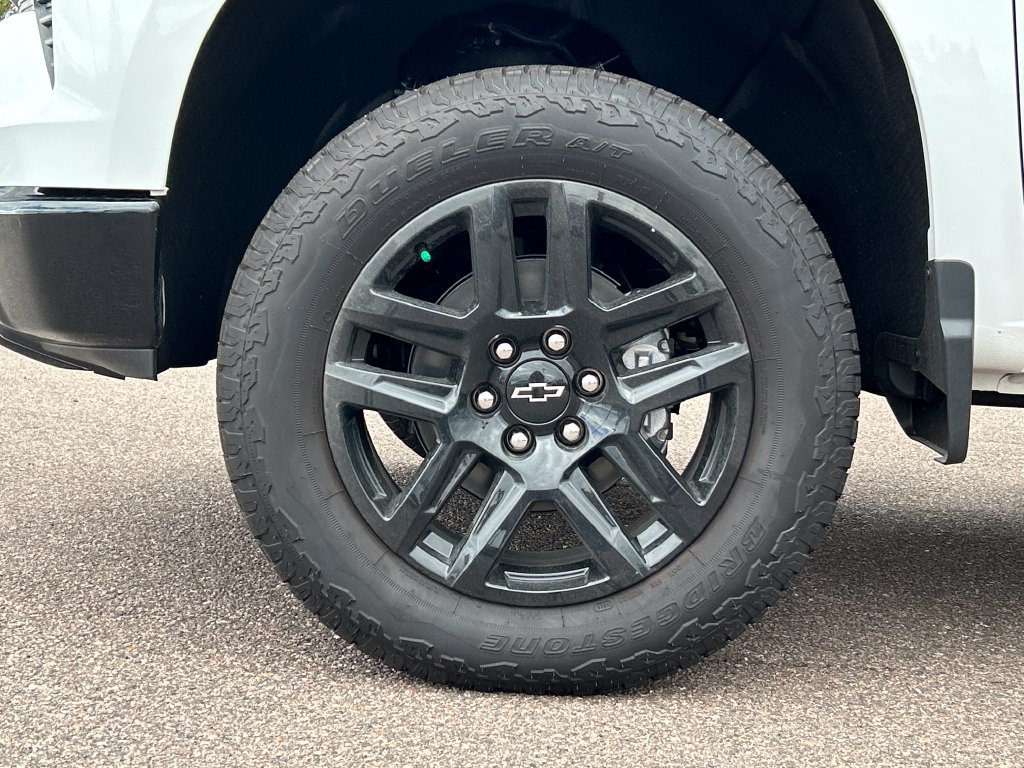 New 2026 Chevrolet Silverado 1500 LT Trail Boss w/ Convenience Package II AWD/4WD image 27