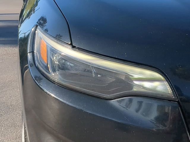 Used 2019 Jeep Cherokee Limited image 10