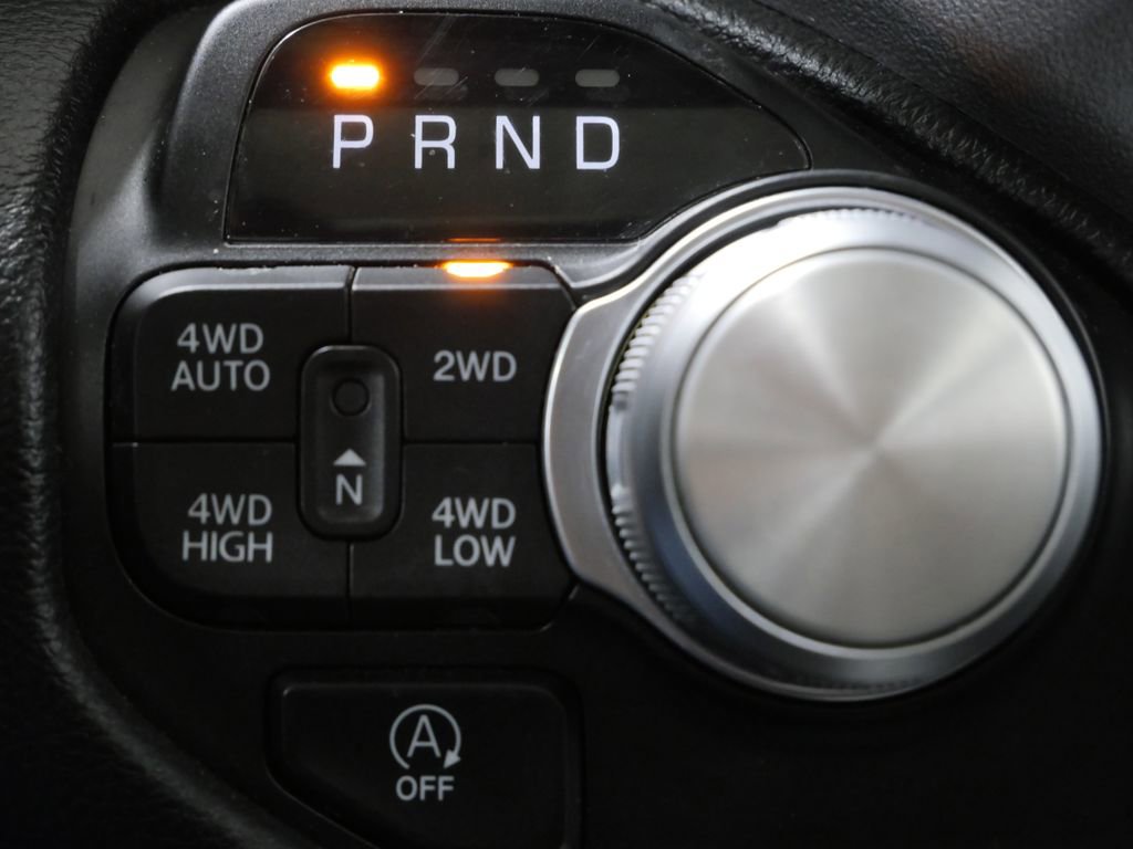 Used 2024 RAM 1500 Laramie AWD/4WD image 18