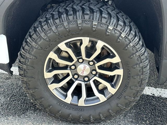 Used 2020 GMC Sierra 1500 AT4 w/ AT4 Premium Package image 30