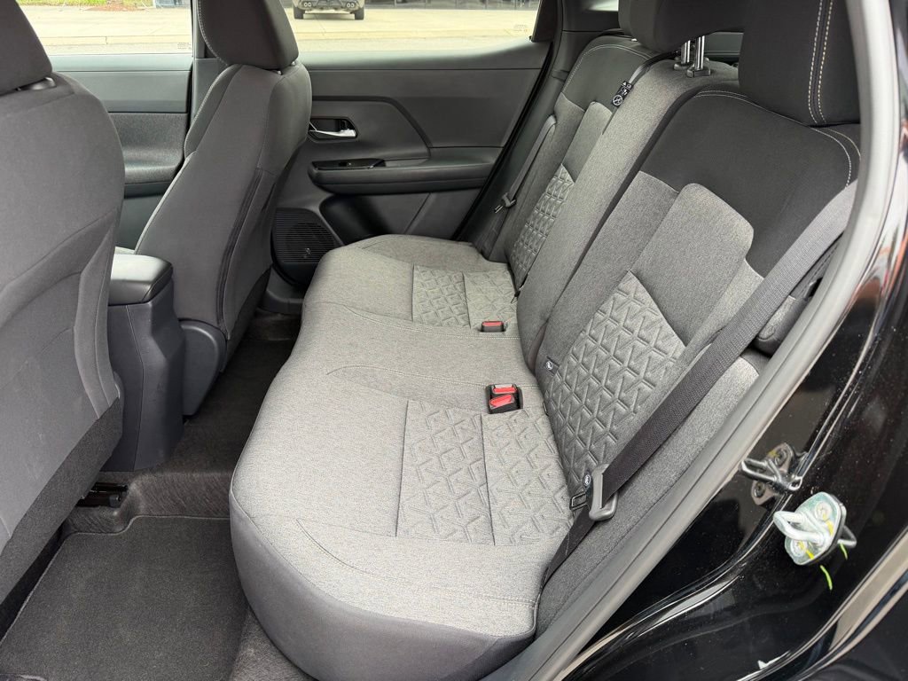 Used 2026 Nissan Kicks SV image 14