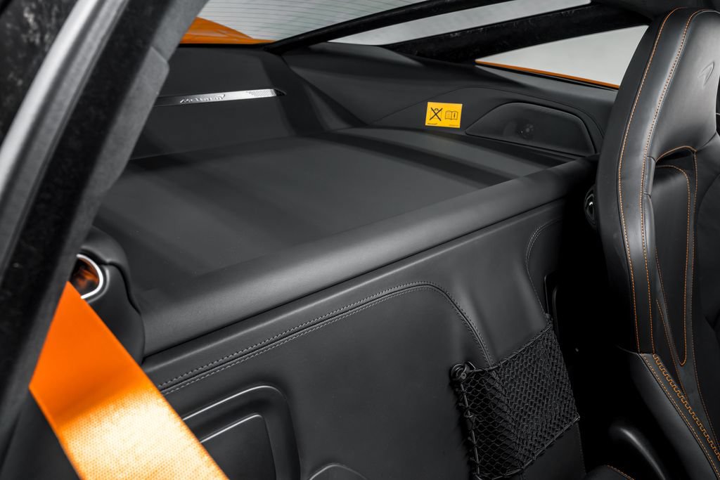 Used 2026 McLaren 750S RWD image 27