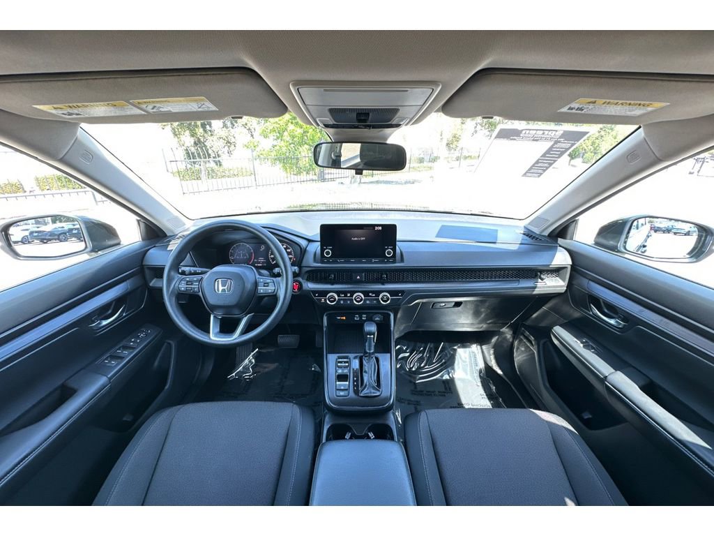 Used 2024 Honda CR-V EX image 15