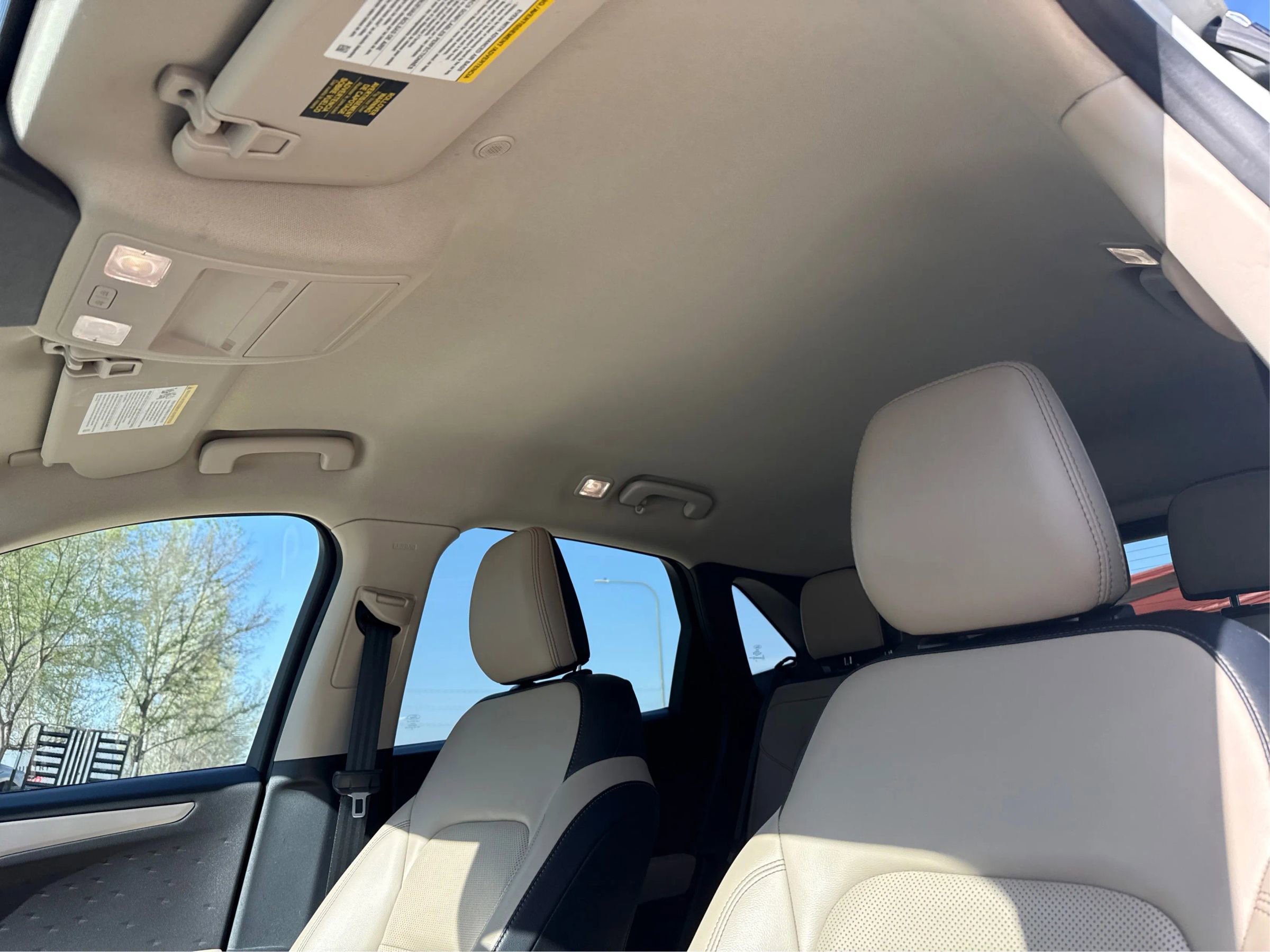 Used 2020 Ford Escape SEL AWD/4WD image 22