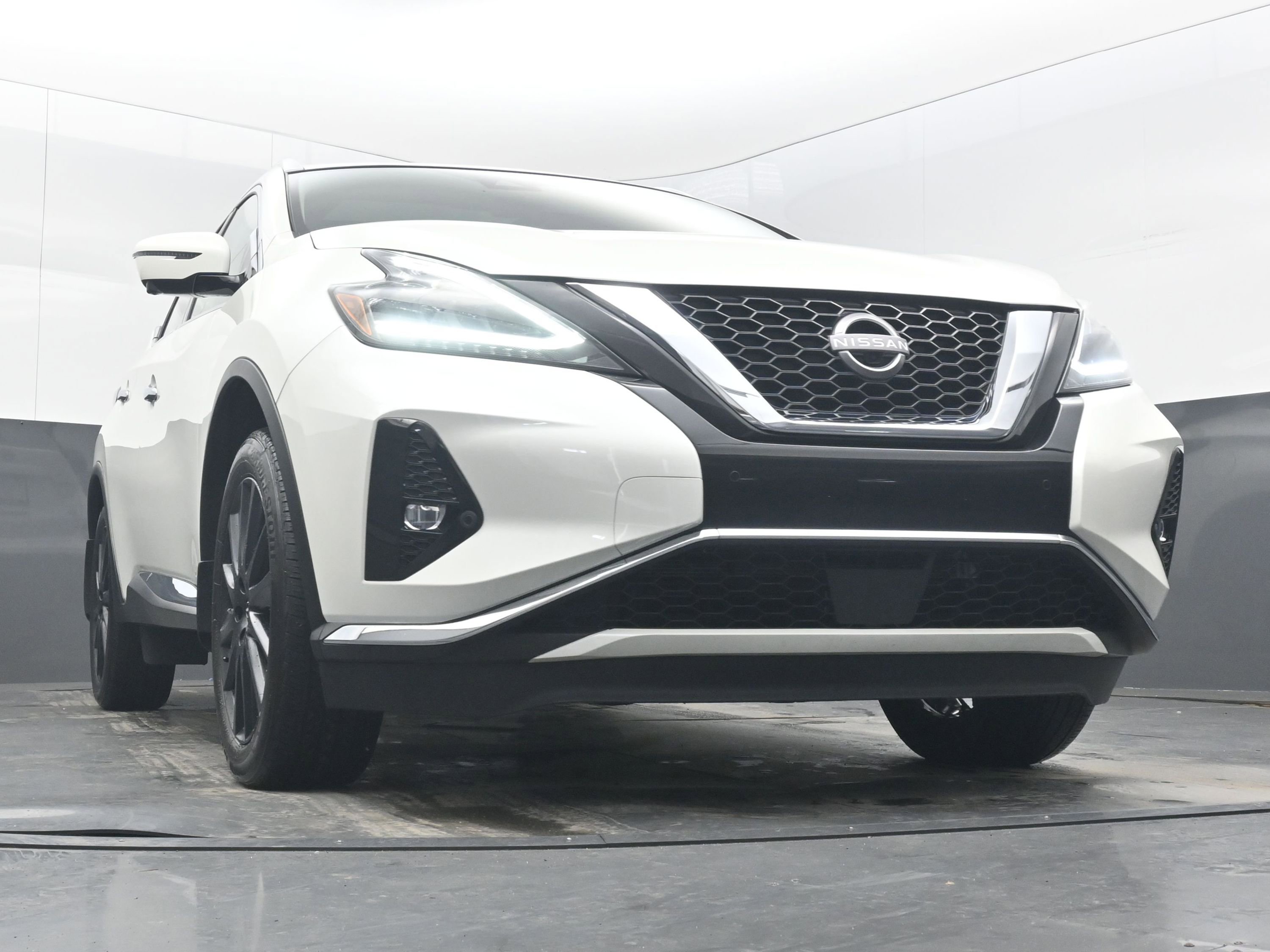 Used 2024 Nissan Murano Platinum w/ Cargo Package image 23