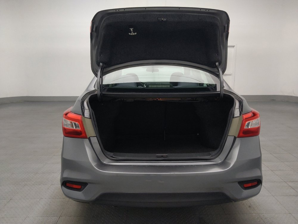 Used 2019 Nissan Sentra SV w/ Special Edition Package FWD image 29