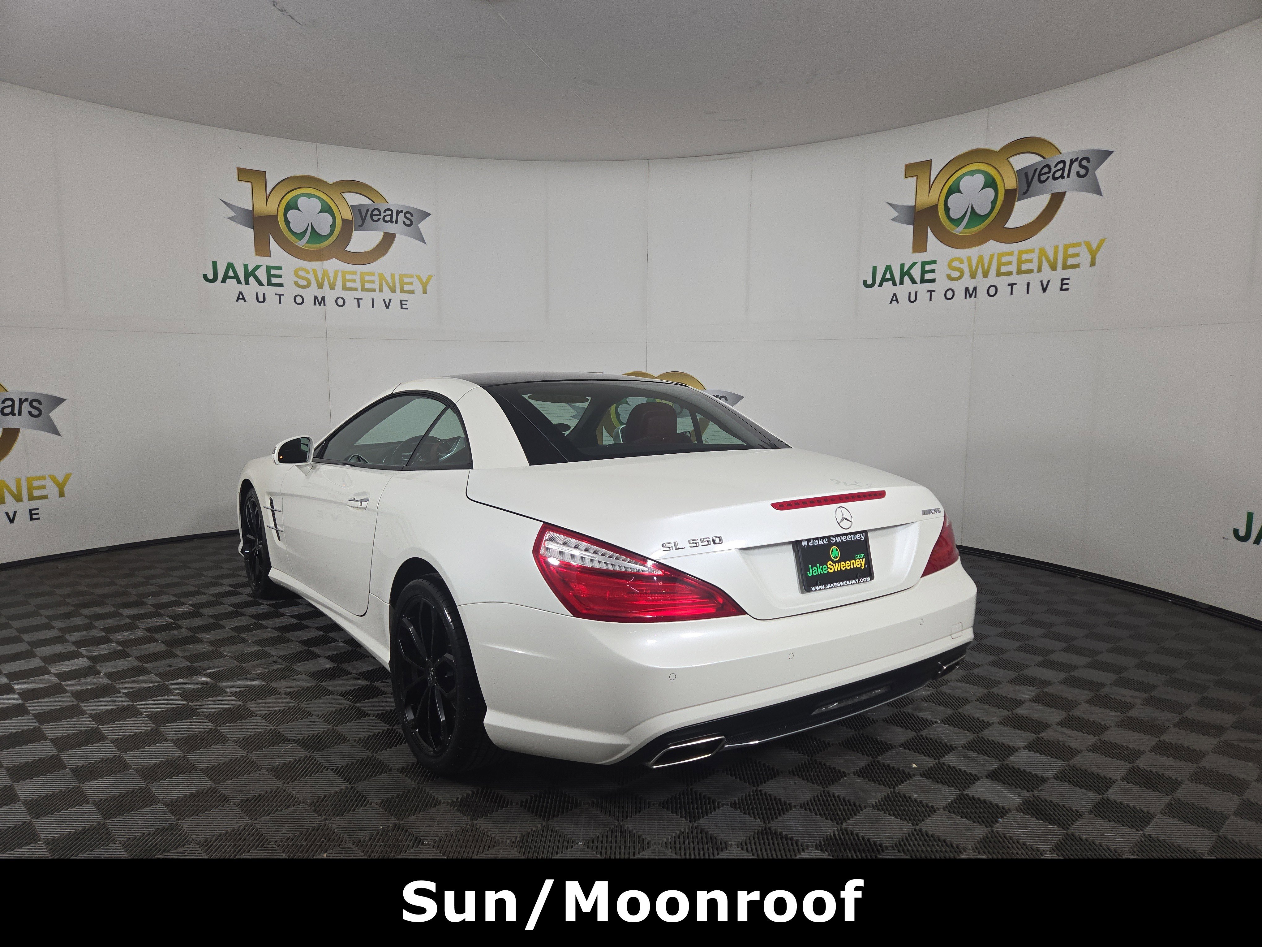 Used 2016 Mercedes-Benz SL 550 image 6