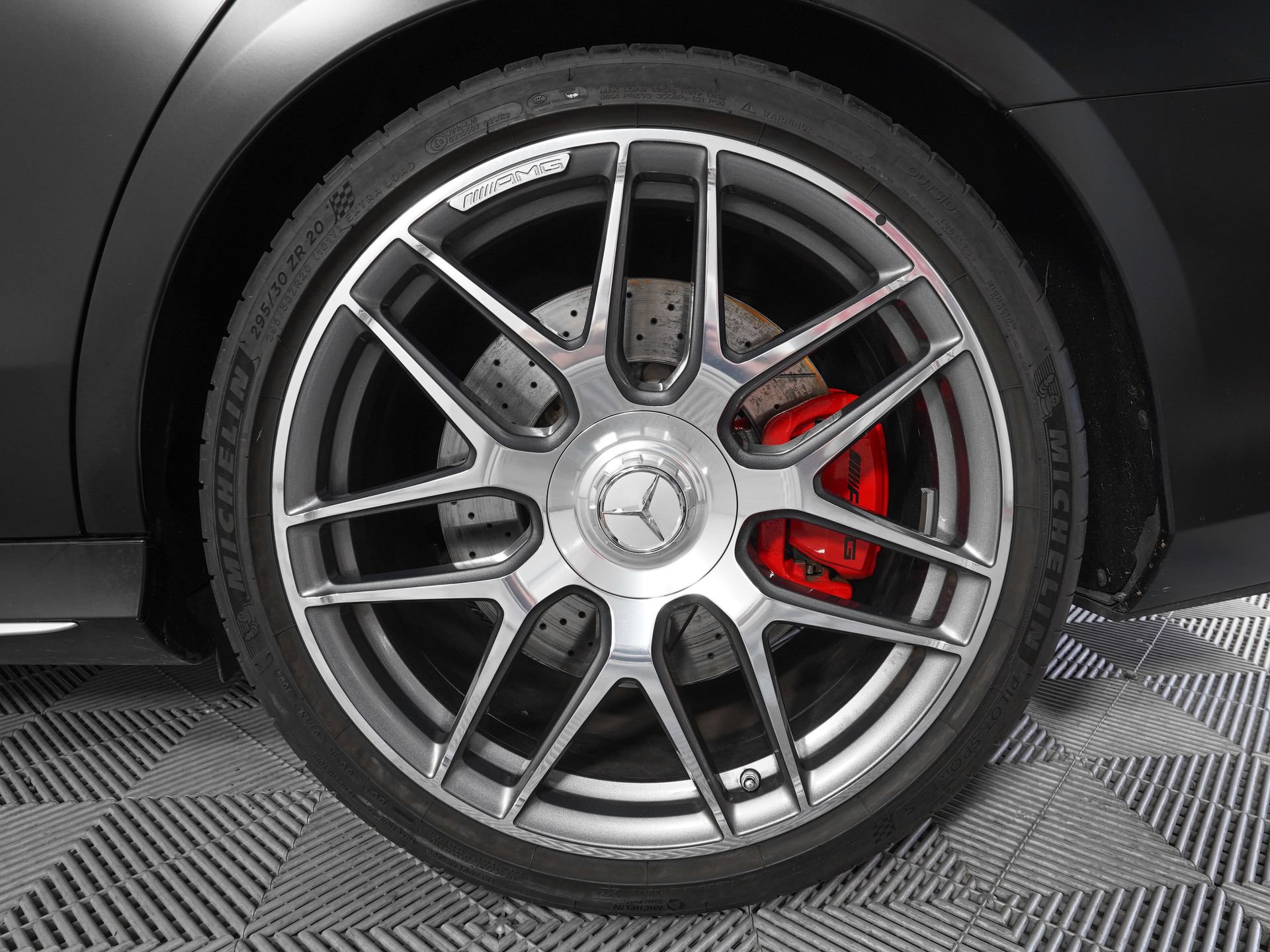 Used 2023 Mercedes-Benz E 63 AMG S image 30