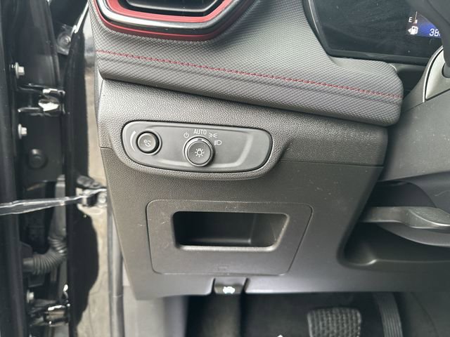 Certified 2025 Chevrolet TrailBlazer RS w/ Convenience Package image 19