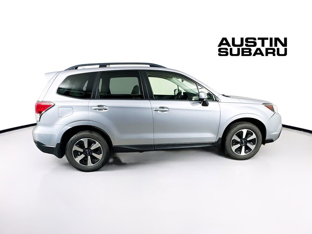 Used 2018 Subaru Forester 2.5i Premium image 8