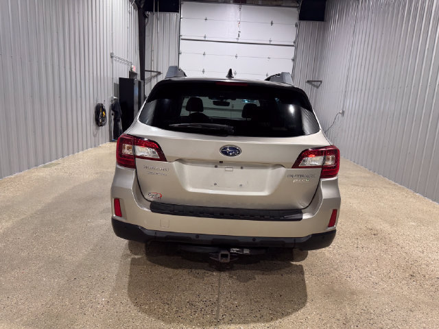 Used 2017 Subaru Outback 2.5i Limited AWD/4WD image 7