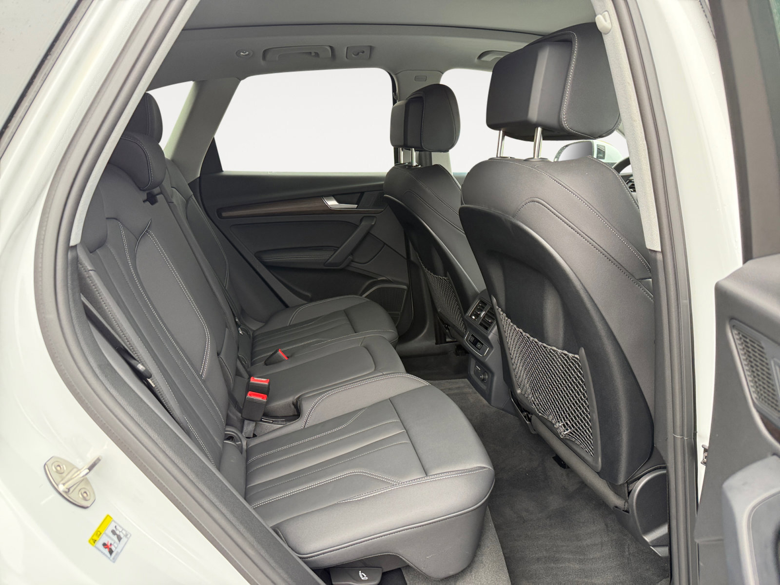 Certified 2025 Audi Q5 2.0T Premium Plus w/ Premium Plus Package image 18