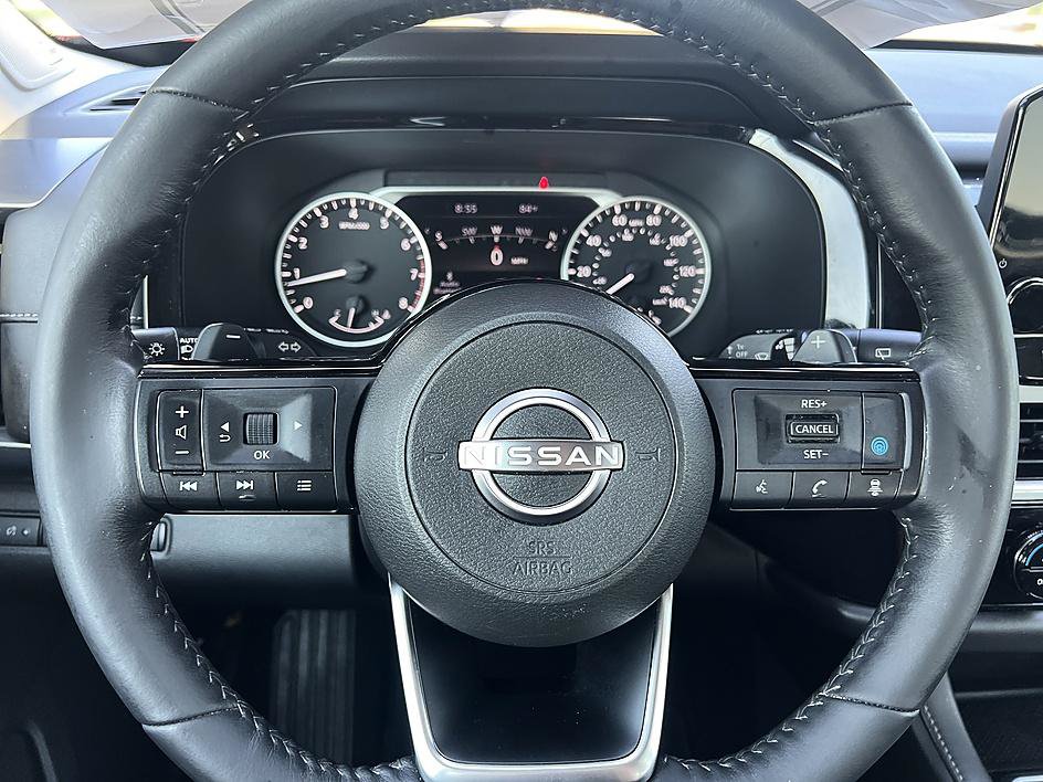 Used 2022 Nissan Pathfinder SL w/ SL Premium Package FWD image 23