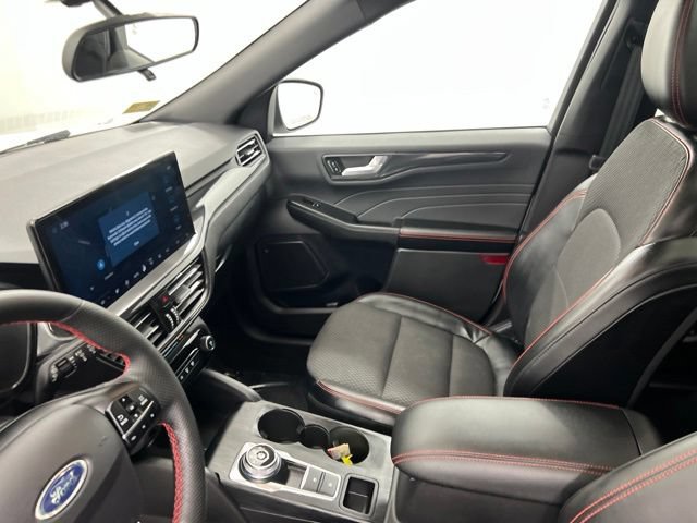 Used 2023 Ford Escape ST-Line w/ Tech Pack #1 AWD/4WD image 20