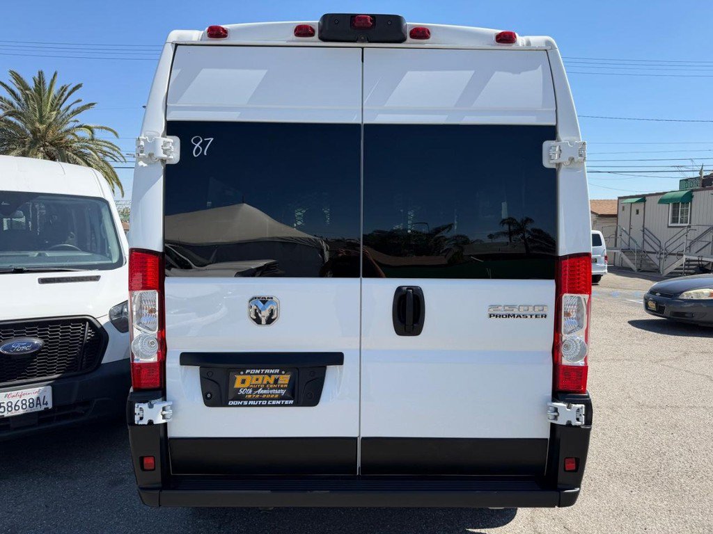 Used 2023 RAM ProMaster 2500 FWD image 9