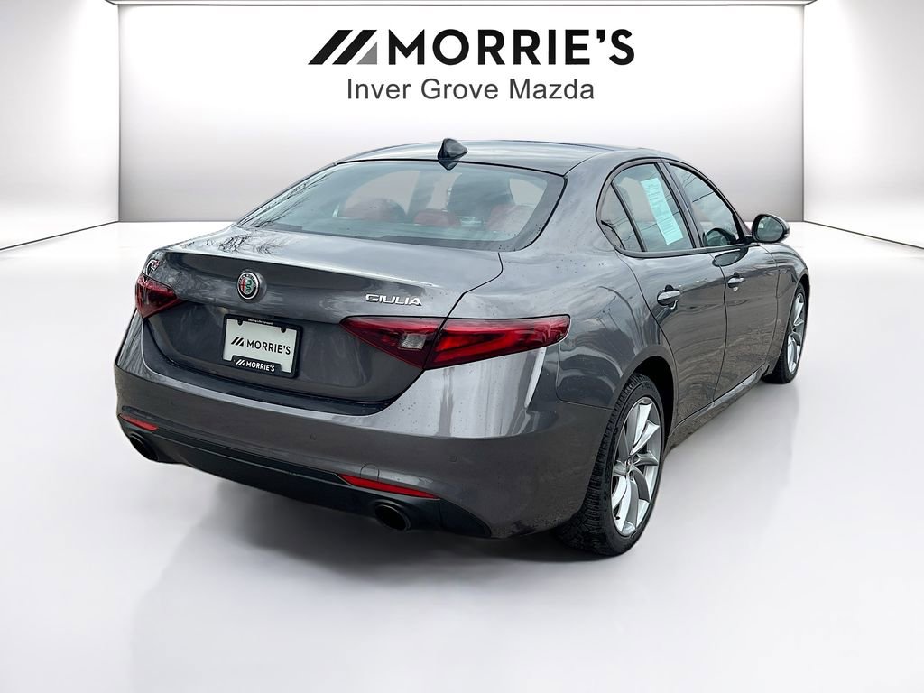Used 2022 Alfa Romeo Giulia Sprint image 5