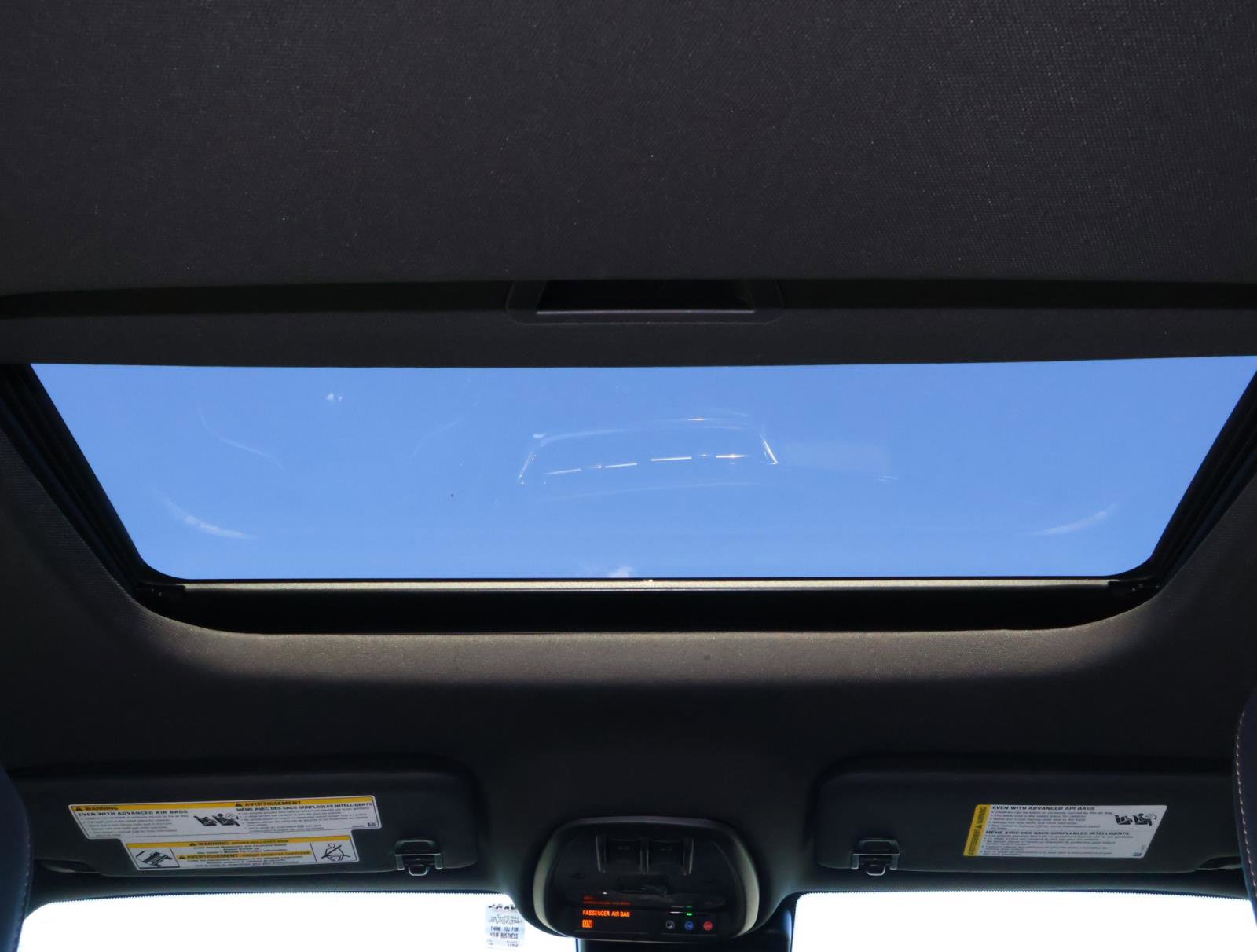 Used 2025 Buick Envista Avenir image 13