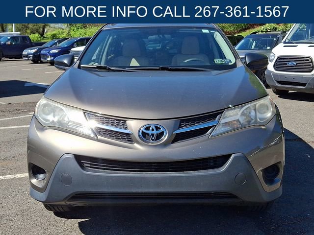 Used 2013 Toyota RAV4 LE AWD/4WD image 2