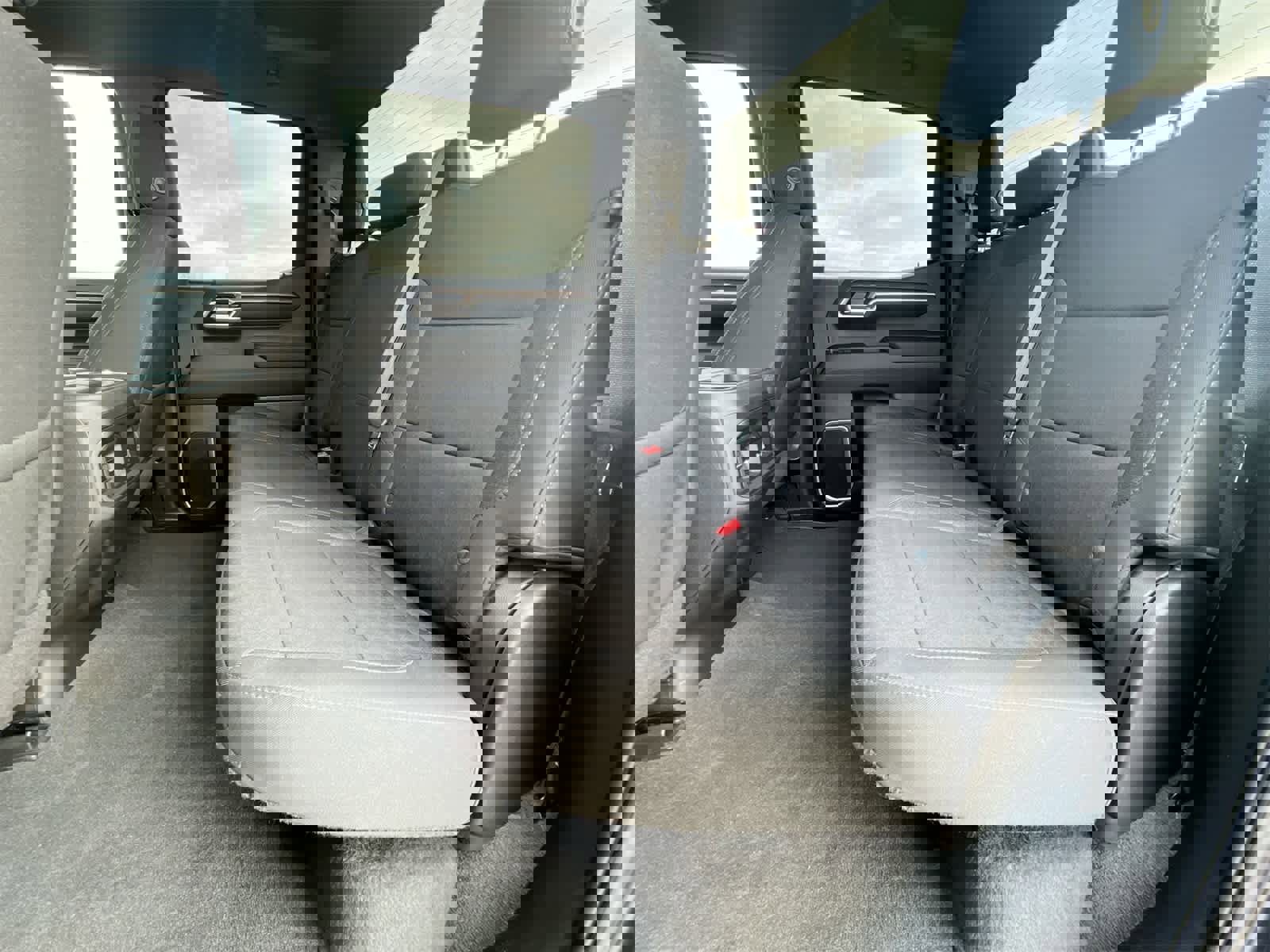 Used 2022 Chevrolet Silverado 1500 LT image 19