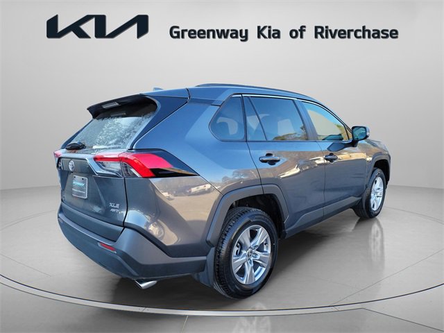 Used 2025 Toyota RAV4 XLE image 7