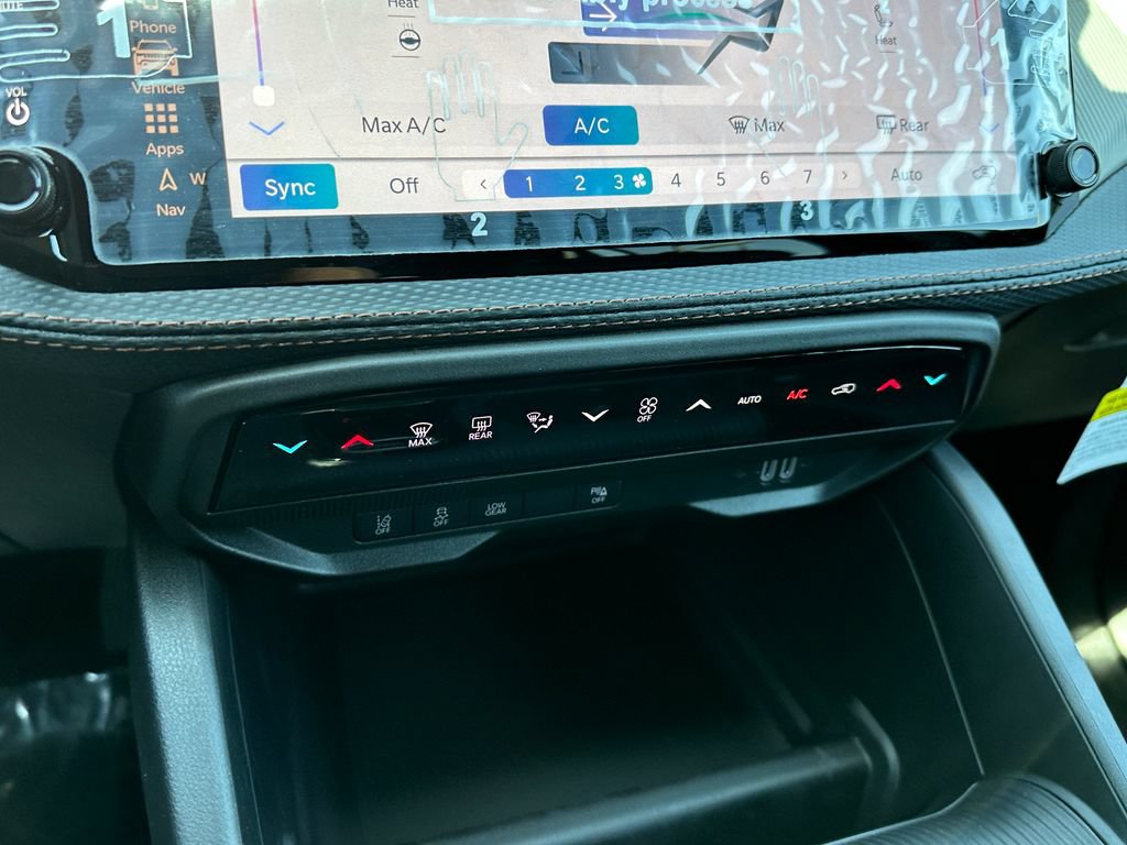 New 2026 Jeep Cherokee Limited AWD/4WD image 25