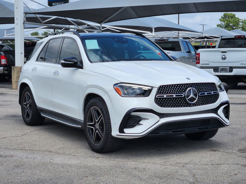 Used 2024 Mercedes-Benz GLE 350 4MATIC w/ AMG Line Interior image 3