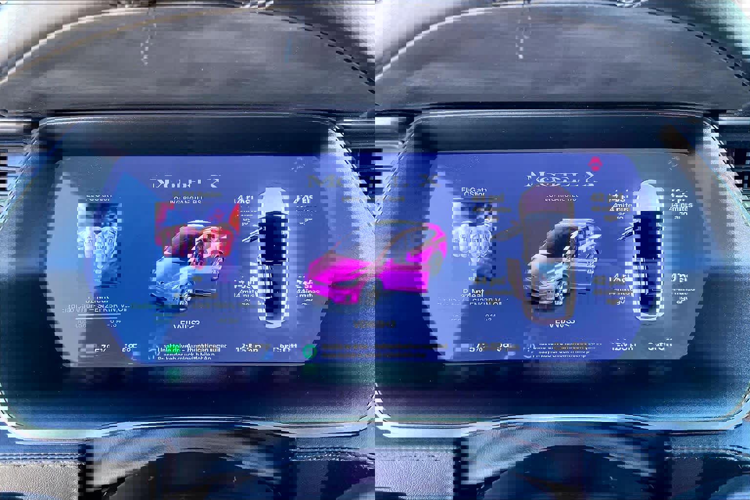 Used 2021 Tesla Model X Long Range image 24