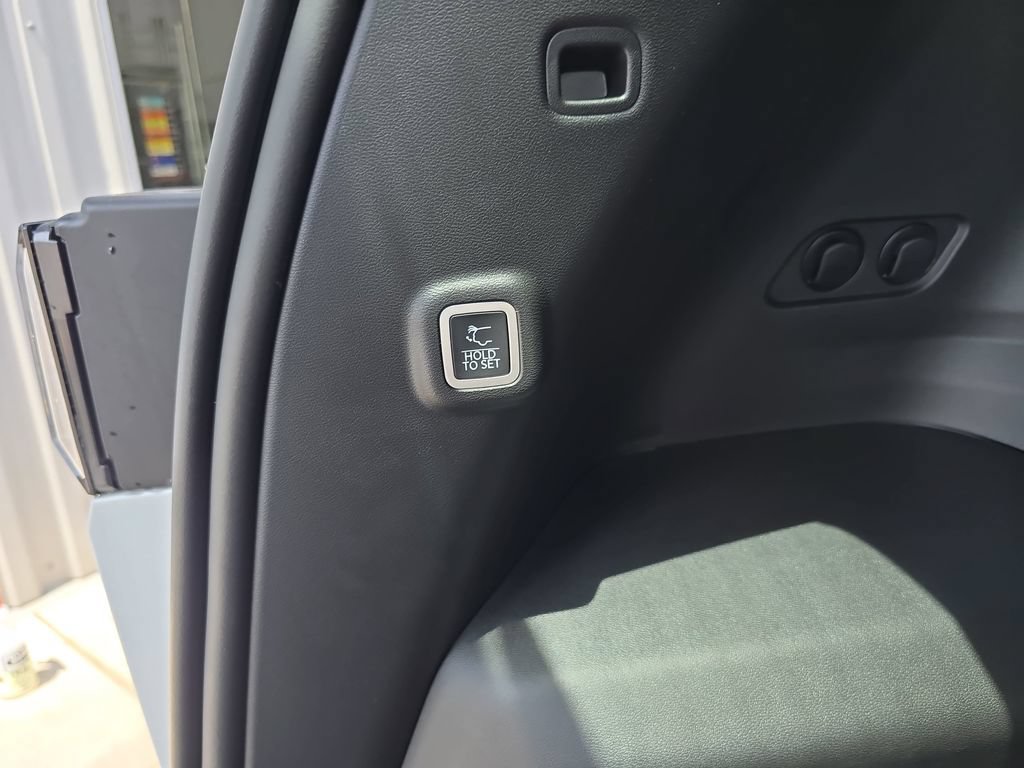 New 2026 Jeep Cherokee Limited AWD/4WD image 13