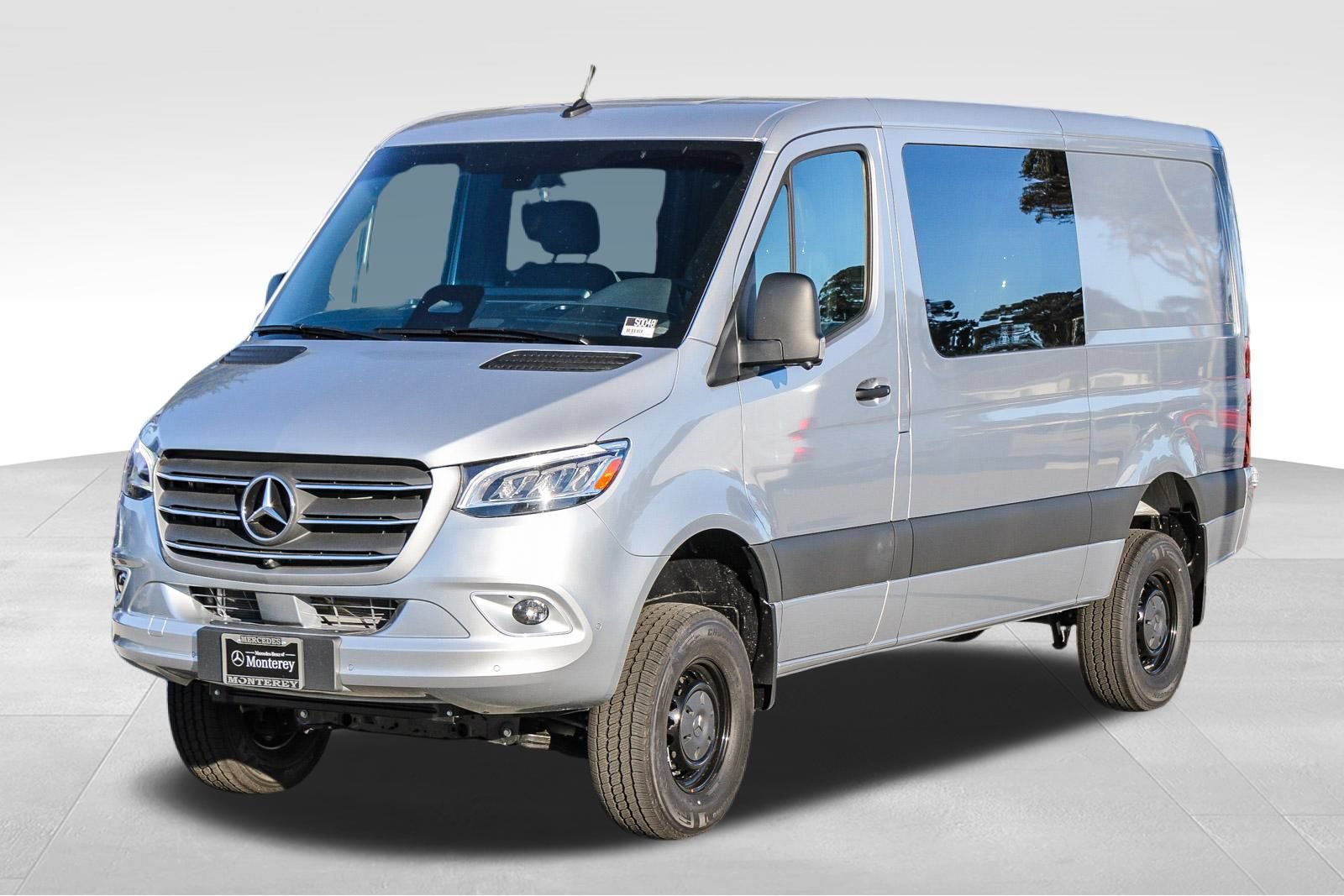 New 2026 Mercedes-Benz Sprinter 2500 image 3