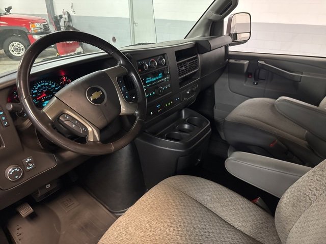 Used 2019 Chevrolet Express 2500 LT w/ LT Preferred Equipment Group image 11
