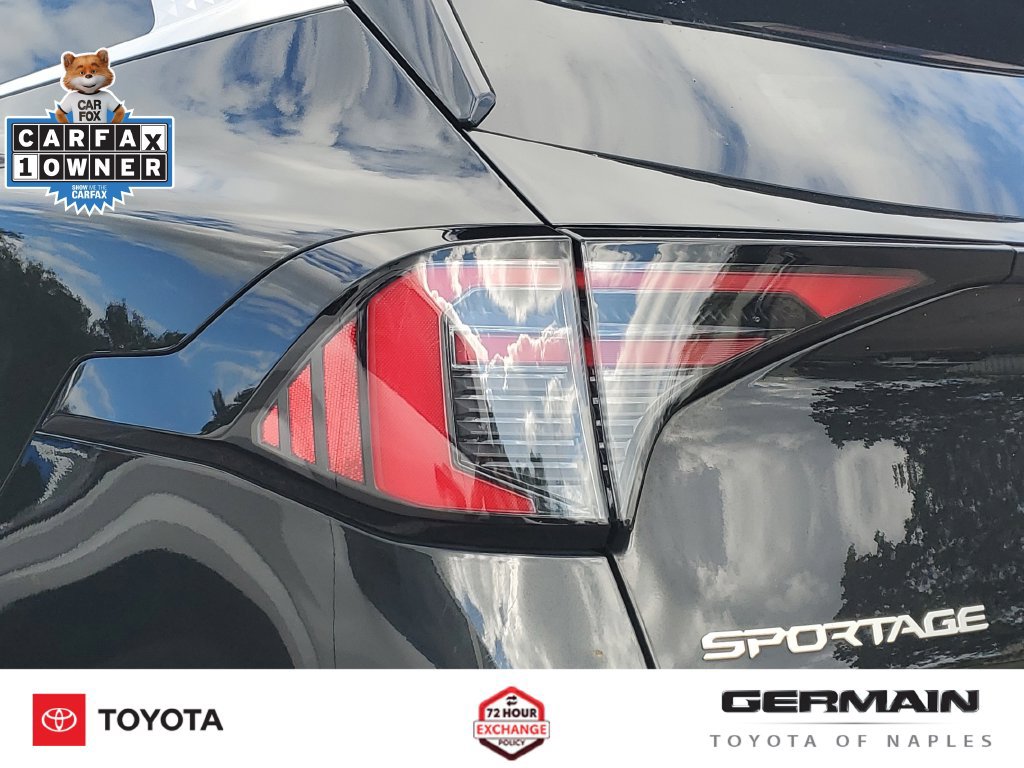 Used 2026 Kia Sportage LX FWD image 15