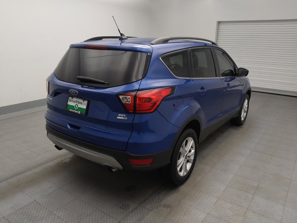 Used 2019 Ford Escape SEL image 9