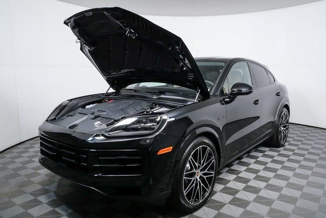 New 2026 Porsche Cayenne S image 33