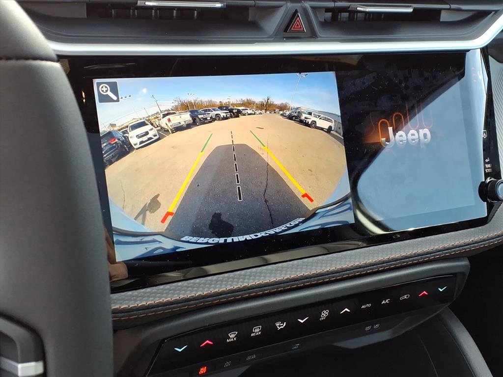 New 2026 Jeep Cherokee Limited image 24