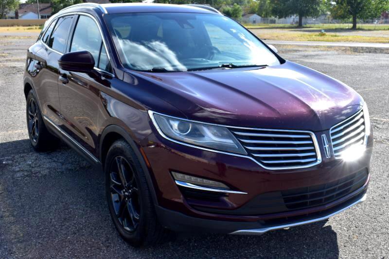 Used 2017 Lincoln MKC Select w/ Select Plus Package image 2