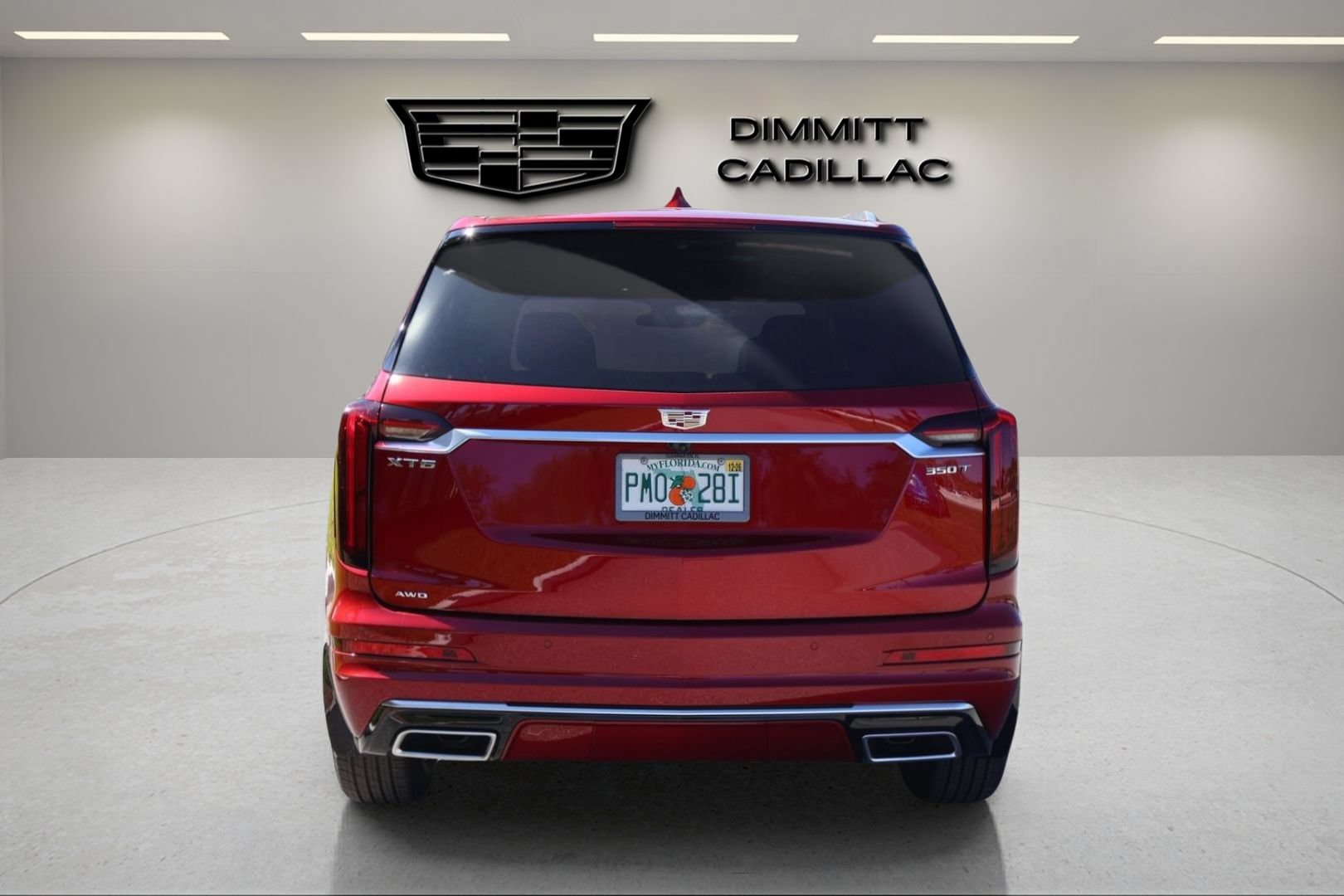 New 2025 Cadillac XT6 Luxury w/ LPO, Floor Liner Package AWD/4WD image 6
